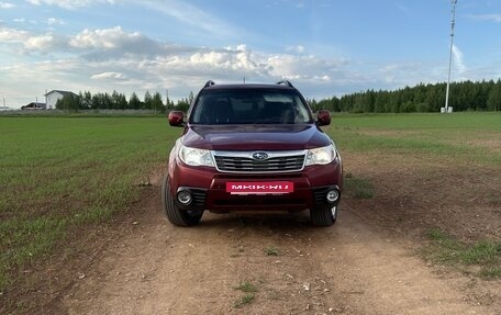 Subaru Forester, 2008 год, 1 300 000 рублей, 2 фотография