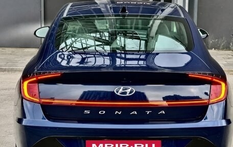 Hyundai Sonata VIII, 2021 год, 2 000 000 рублей, 3 фотография