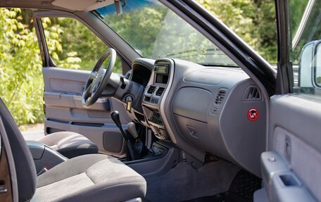 Nissan NP300, 2011 год, 1 380 000 рублей, 4 фотография