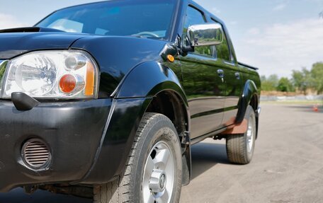 Nissan NP300, 2011 год, 1 380 000 рублей, 14 фотография
