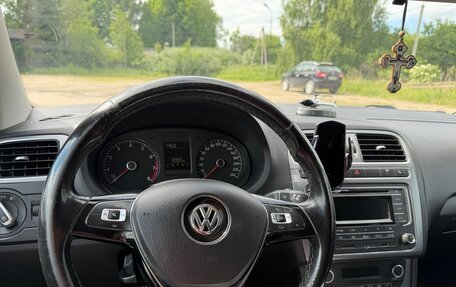 Volkswagen Polo VI (EU Market), 2016 год, 1 000 000 рублей, 13 фотография