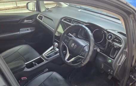 Honda Shuttle II, 2019 год, 1 650 000 рублей, 23 фотография
