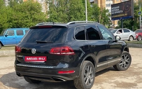 Volkswagen Touareg III, 2014 год, 2 100 000 рублей, 4 фотография