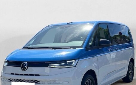 Volkswagen Multivan, 2023 год, 4 100 000 рублей, 1 фотография