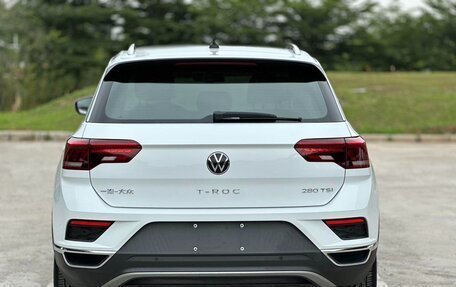 Volkswagen T-Roc I, 2022 год, 1 540 000 рублей, 5 фотография