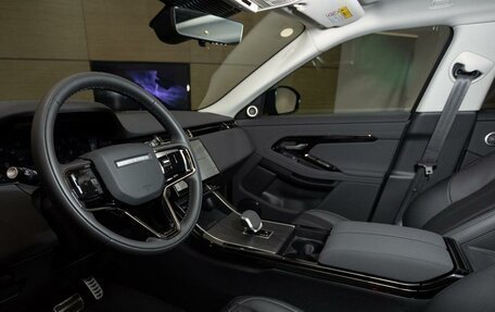 Land Rover Range Rover Evoque II, 2025 год, 6 000 000 рублей, 21 фотография