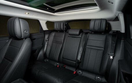 Land Rover Range Rover Evoque II, 2025 год, 6 000 000 рублей, 24 фотография