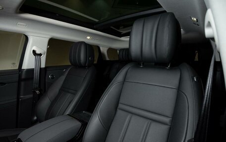 Land Rover Range Rover Evoque II, 2025 год, 6 000 000 рублей, 23 фотография