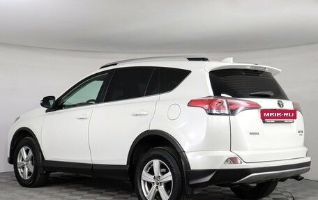 Toyota RAV4, 2017 год, 1 997 000 рублей, 8 фотография