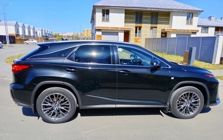 Lexus RX IV рестайлинг, 2017 год, 4 200 000 рублей, 4 фотография