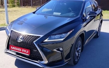 Lexus RX IV рестайлинг, 2017 год, 4 200 000 рублей, 7 фотография