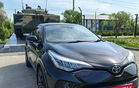 Toyota C-HR I рестайлинг, 2020 год, 2 240 000 рублей, 3 фотография
