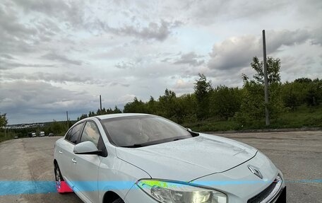 Renault Fluence I, 2011 год, 470 000 рублей, 2 фотография
