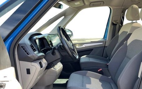 Volkswagen Multivan, 2023 год, 4 100 000 рублей, 5 фотография