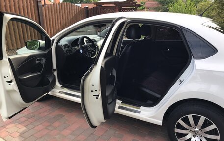 Volkswagen Polo VI (EU Market), 2011 год, 790 000 рублей, 11 фотография