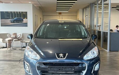 Peugeot 308 II, 2011 год, 529 000 рублей, 2 фотография