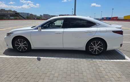Lexus ES VII, 2022 год, 5 350 000 рублей, 2 фотография