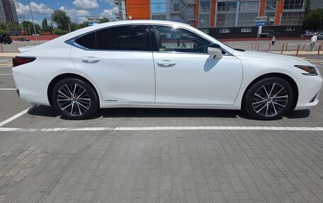 Lexus ES VII, 2022 год, 5 350 000 рублей, 6 фотография