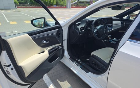 Lexus ES VII, 2022 год, 5 350 000 рублей, 9 фотография