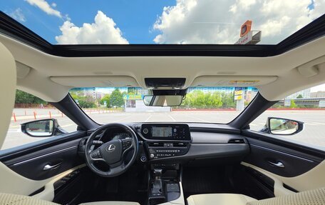 Lexus ES VII, 2022 год, 5 350 000 рублей, 13 фотография