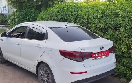 KIA Rio III рестайлинг, 2016 год, 500 000 рублей, 1 фотография