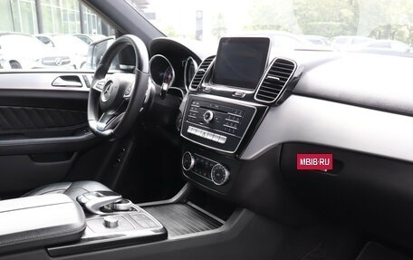 Mercedes-Benz GLE, 2017 год, 3 299 000 рублей, 10 фотография