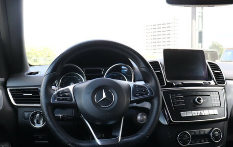 Mercedes-Benz GLE, 2017 год, 3 299 000 рублей, 19 фотография