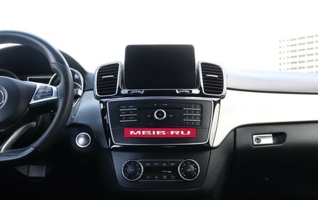 Mercedes-Benz GLE, 2017 год, 3 299 000 рублей, 15 фотография