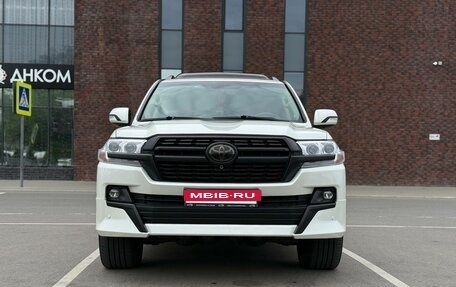 Toyota Land Cruiser 200, 2014 год, 5 280 000 рублей, 2 фотография