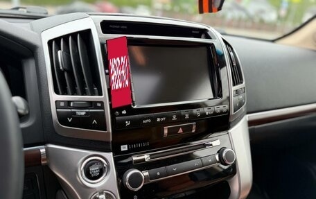 Toyota Land Cruiser 200, 2014 год, 5 280 000 рублей, 14 фотография