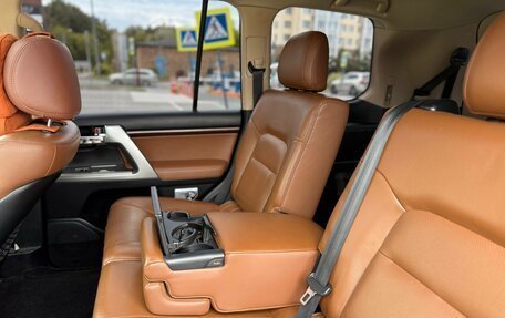 Toyota Land Cruiser 200, 2014 год, 5 280 000 рублей, 30 фотография