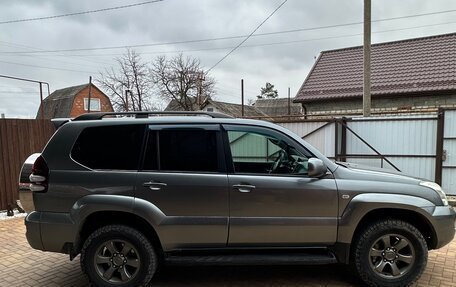 Toyota Land Cruiser Prado 120 рестайлинг, 2004 год, 1 580 000 рублей, 6 фотография