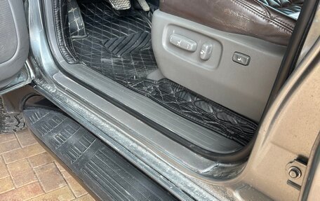 Toyota Land Cruiser Prado 120 рестайлинг, 2004 год, 1 580 000 рублей, 14 фотография