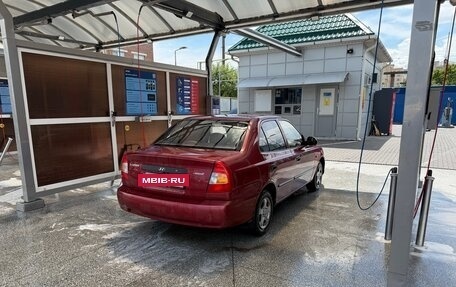 Hyundai Accent II, 2005 год, 320 000 рублей, 2 фотография