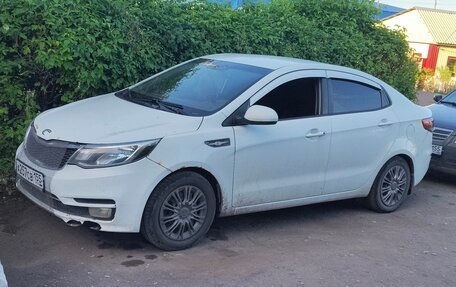 KIA Rio III рестайлинг, 2016 год, 500 000 рублей, 2 фотография