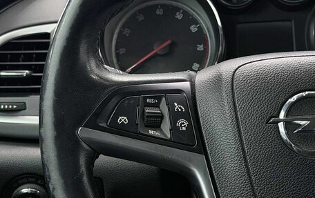 Opel Astra J, 2013 год, 949 900 рублей, 15 фотография