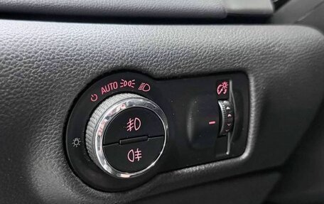 Opel Astra J, 2013 год, 949 900 рублей, 17 фотография
