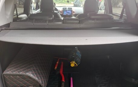 Toyota RAV4, 2009 год, 1 350 000 рублей, 25 фотография
