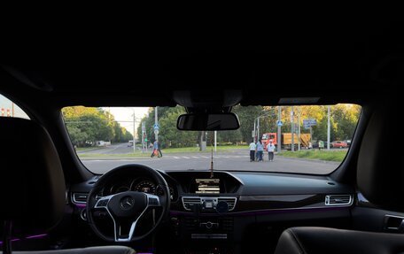 Mercedes-Benz E-Класс, 2014 год, 2 500 000 рублей, 16 фотография