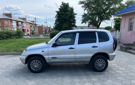 Chevrolet Niva I рестайлинг, 2004 год, 310 000 рублей, 7 фотография