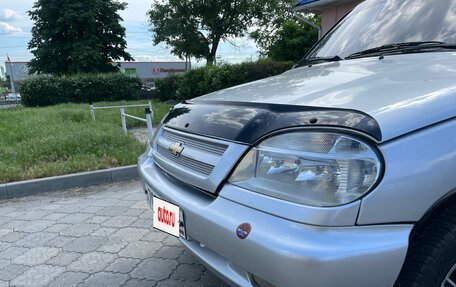 Chevrolet Niva I рестайлинг, 2004 год, 310 000 рублей, 5 фотография