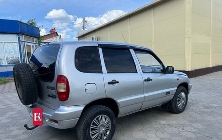 Chevrolet Niva I рестайлинг, 2004 год, 310 000 рублей, 3 фотография