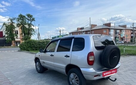 Chevrolet Niva I рестайлинг, 2004 год, 310 000 рублей, 4 фотография