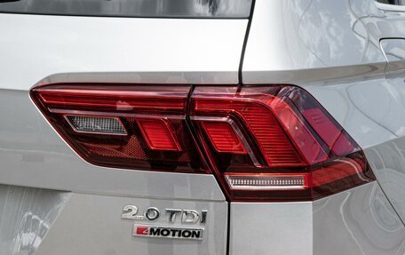 Volkswagen Tiguan II, 2017 год, 2 449 000 рублей, 8 фотография