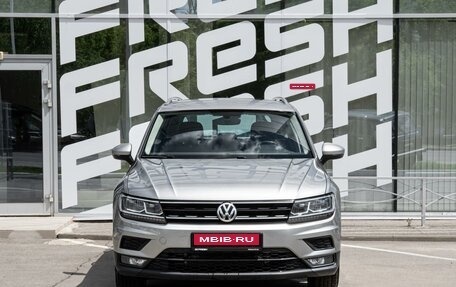 Volkswagen Tiguan II, 2017 год, 2 449 000 рублей, 3 фотография