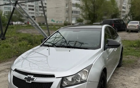Chevrolet Cruze II, 2011 год, 629 000 рублей, 1 фотография