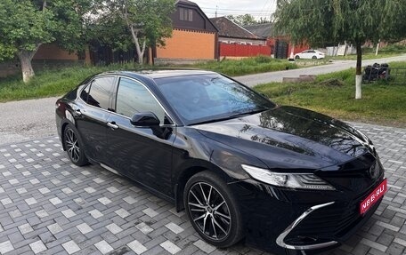 Toyota Camry, 2019 год, 2 390 000 рублей, 1 фотография