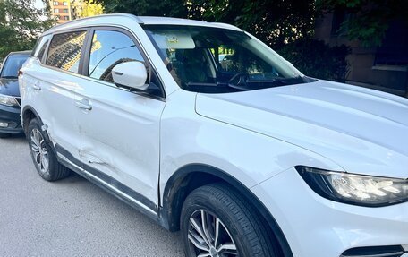 Geely Atlas, 2023 год, 1 350 000 рублей, 5 фотография