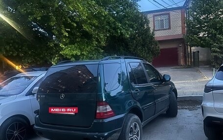 Mercedes-Benz M-Класс, 1998 год, 410 000 рублей, 4 фотография