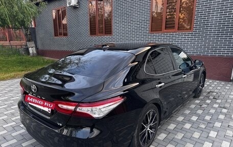 Toyota Camry, 2019 год, 2 390 000 рублей, 2 фотография